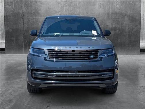 2025 Land Rover Range Rover P530 SE 7 Seat