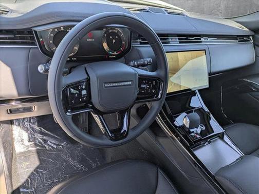 2025 Land Rover Range Rover Sport SE