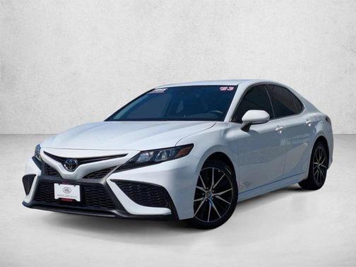 Ice Cap 2023 Toyota Camry SE