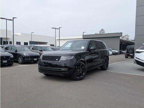 2025 Land Rover Range Rover P400 SE