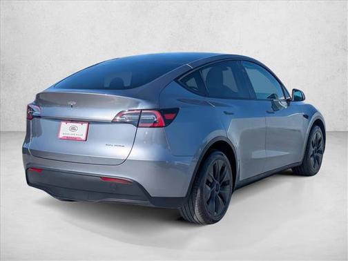 Silver/Gray 2024 Tesla Model Y Long Range Dual Motor All-Wheel Drive
