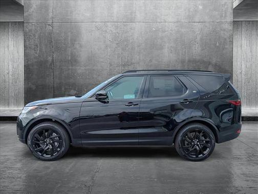 2025 Land Rover Discovery P300 S