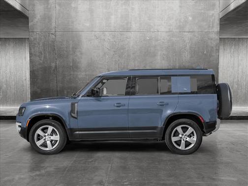 2025 Land Rover Defender 110 P300