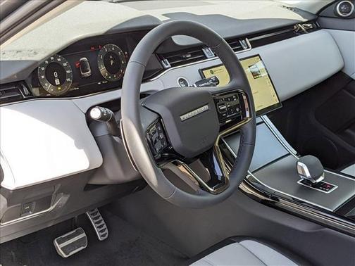 2024 Land Rover Range Rover Evoque Dynamic SE
