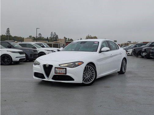 2018 Alfa Romeo Giulia Ti Lusso