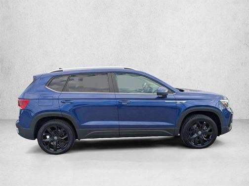 Cornflower Blue 2023 Volkswagen Taos 1.5T SE