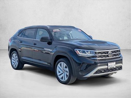Deep Black Pearl 2022 Volkswagen Atlas Cross Sport 3.6L V6 SE w/Technology