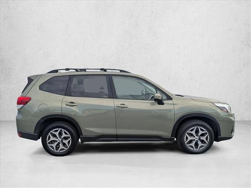 Jasper Green Metallic 2019 Subaru Forester Premium
