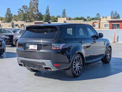 2021 Land Rover Range Rover Sport HSE Silver Edition