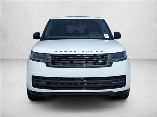 Fuji White 2026 Land Rover Range Rover P400 SE 7 Seat