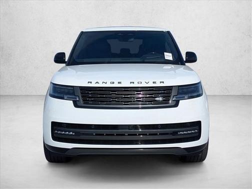 2026 Land Rover Range Rover P530 SE