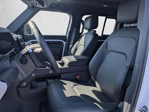 2025 Land Rover Defender 130 P300 S