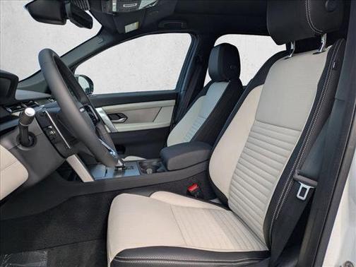 2026 Land Rover Discovery Sport Landmark