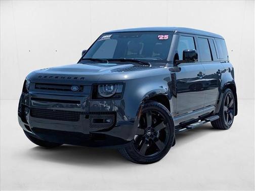 2025 Land Rover Defender 110 V8