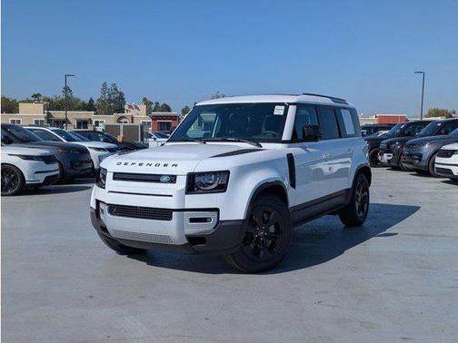 2025 Land Rover Defender 110 P400 S