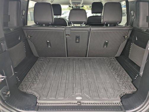 Gondwana Stone Metallic 2024 Land Rover Defender 110 P300