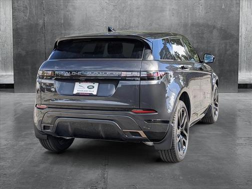 2024 Land Rover Range Rover Evoque Dynamic SE