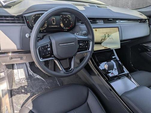 2025 Land Rover Range Rover Sport SE