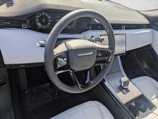 2026 Land Rover Range Rover Evoque Core S