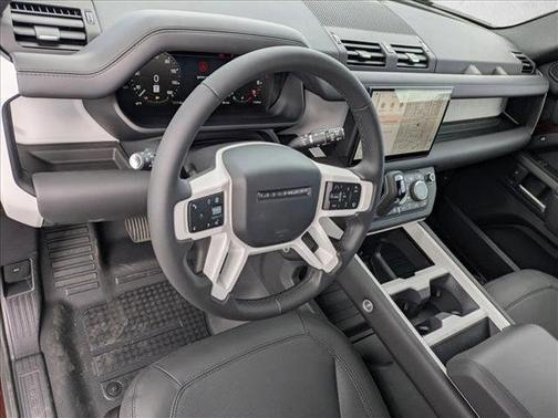 2025 Land Rover Defender 130 P300 S