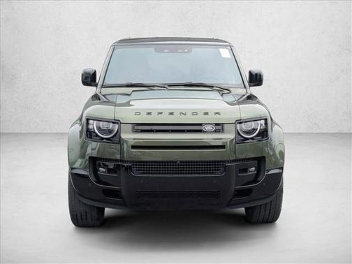 Woolstone Green Metallic 2026 Land Rover Defender P400 X-Dynamic SE