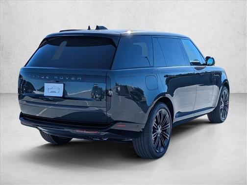 2025 Land Rover Range Rover P530 SE 7 Seat