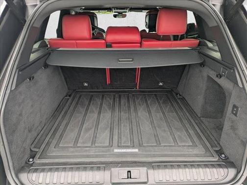 Fuji White 2022 Land Rover Range Rover Sport HST MHEV