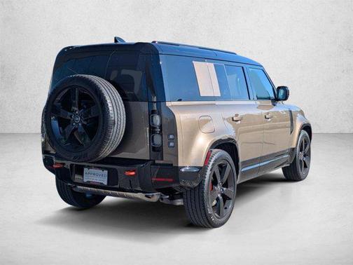 Gondwana Stone Metallic 2025 Land Rover Defender 110 P400 X