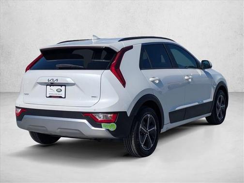 Snow White Pearl 2023 Kia Niro Plug-In Hybrid EX