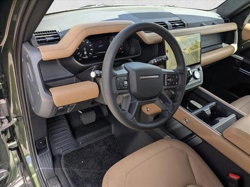 Woolstone Green Metallic 2026 Land Rover Defender P400 X-Dynamic SE