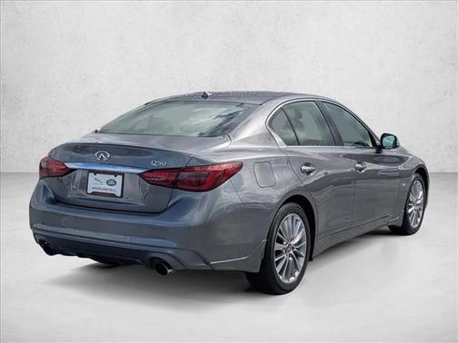 2018 INFINITI Q50 2.0t LUXE