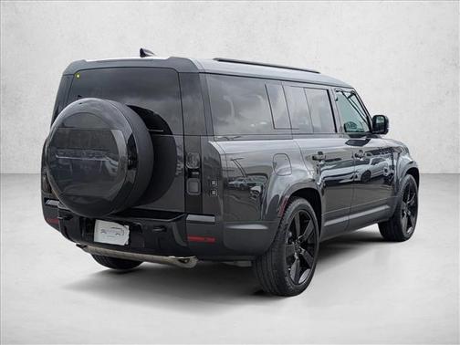 2026 Land Rover Defender P300 S