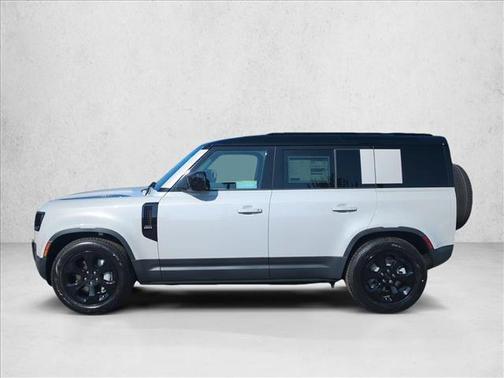 Borasco Grey Metallic 2026 Land Rover Defender P300 S