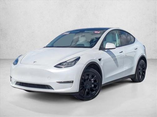 Pearl White Multi-Coat 2022 Tesla Model Y Long Range Dual Motor All-Wheel Drive
