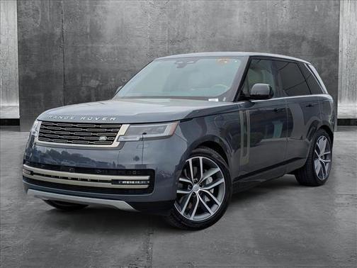 2025 Land Rover Range Rover P550e SE