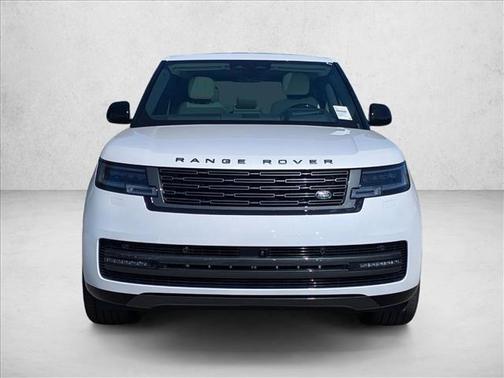 2026 Land Rover Range Rover P400 SE