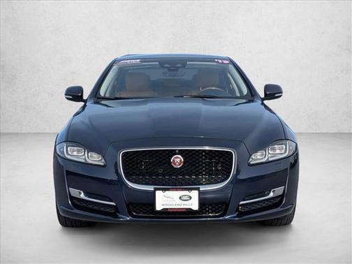 2019 Jaguar XJ R-Sport