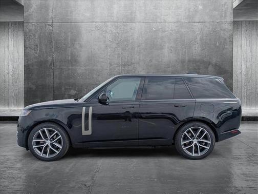 2025 Land Rover Range Rover P550e SE