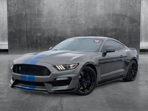2017 Ford Shelby GT350 Base