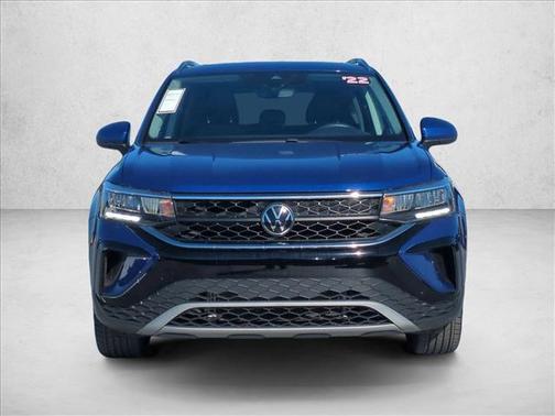 Dusk Blue Metallic 2022 Volkswagen Taos 1.5T SE