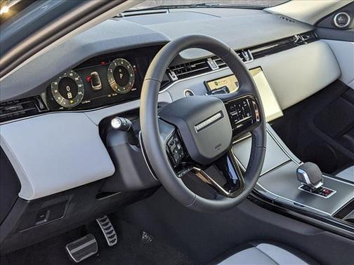 2024 Land Rover Range Rover Evoque Dynamic SE