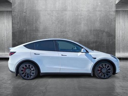 2023 Tesla Model Y Performance Dual Motor All-Wheel Drive
