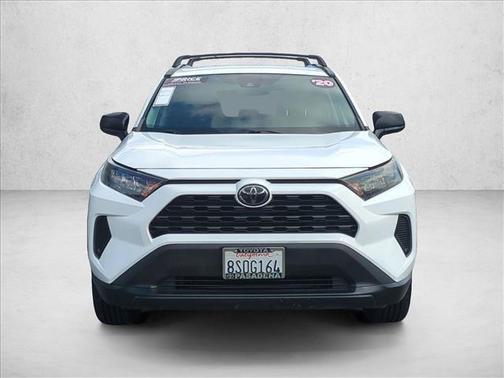 Super White 2020 Toyota RAV4 LE