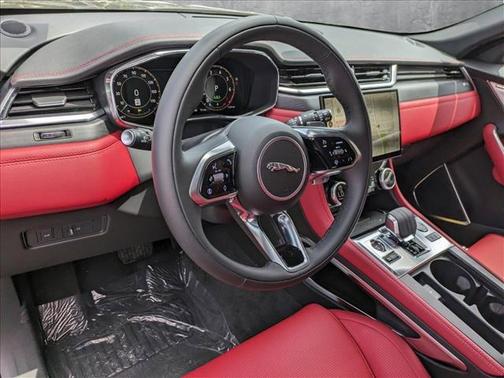 2025 Jaguar F-PACE R-Dynamic S P250 AWD Automatic