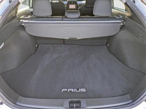 2020 Toyota Prius LE