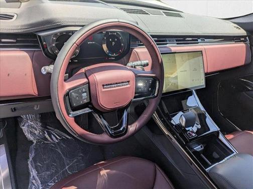 2025 Land Rover Range Rover Sport SE