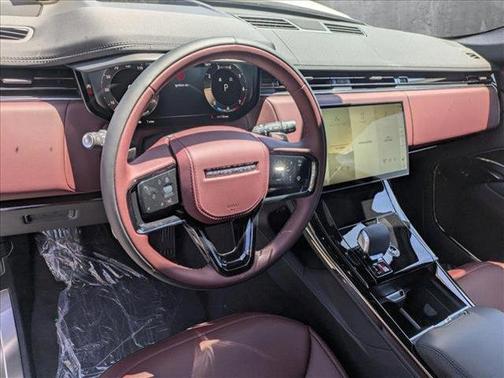 2025 Land Rover Range Rover Sport SE