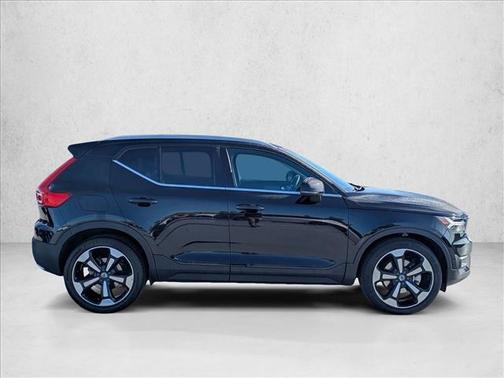 2019 Volvo XC40 T4 Inscription