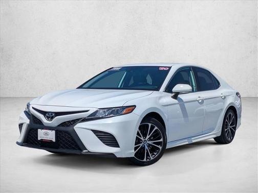 Super White 2020 Toyota Camry SE