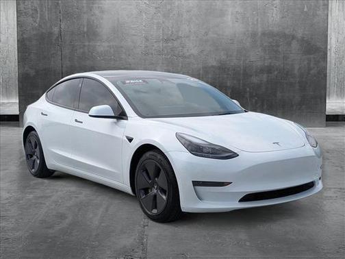 2023 Tesla Model 3 Standard Range
